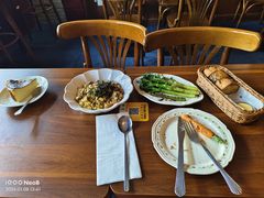 -Bistro Les Lilas丁香花小酒馆