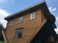 -金山农民画村-枫泾波兰倒置屋