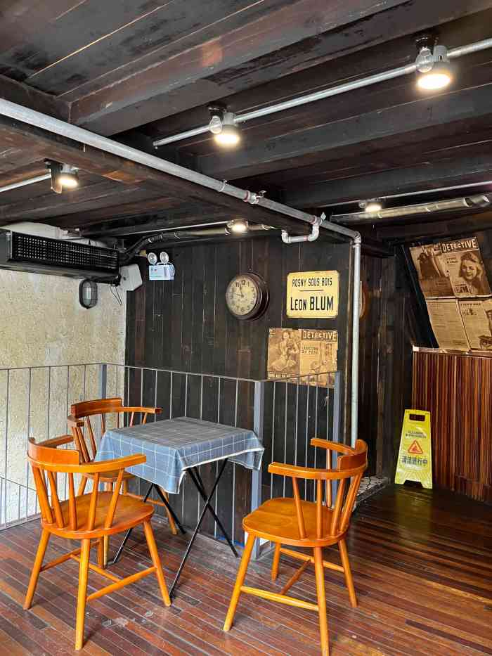 老麦咖啡馆·thecottagebar(武康大楼店)-"特地来这里喝咖啡,一睹武康