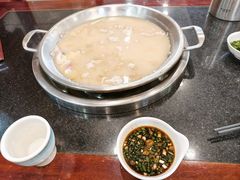 -老来福·非遗酸汤兔(凯旋路店)