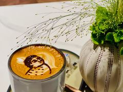 -潮一不贰·法式甜品·生日蛋糕·西式简餐(外滩店)