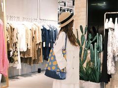 -荔秀服饰文化街区