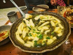 -石磨豆花家常菜·牦牛排土火锅