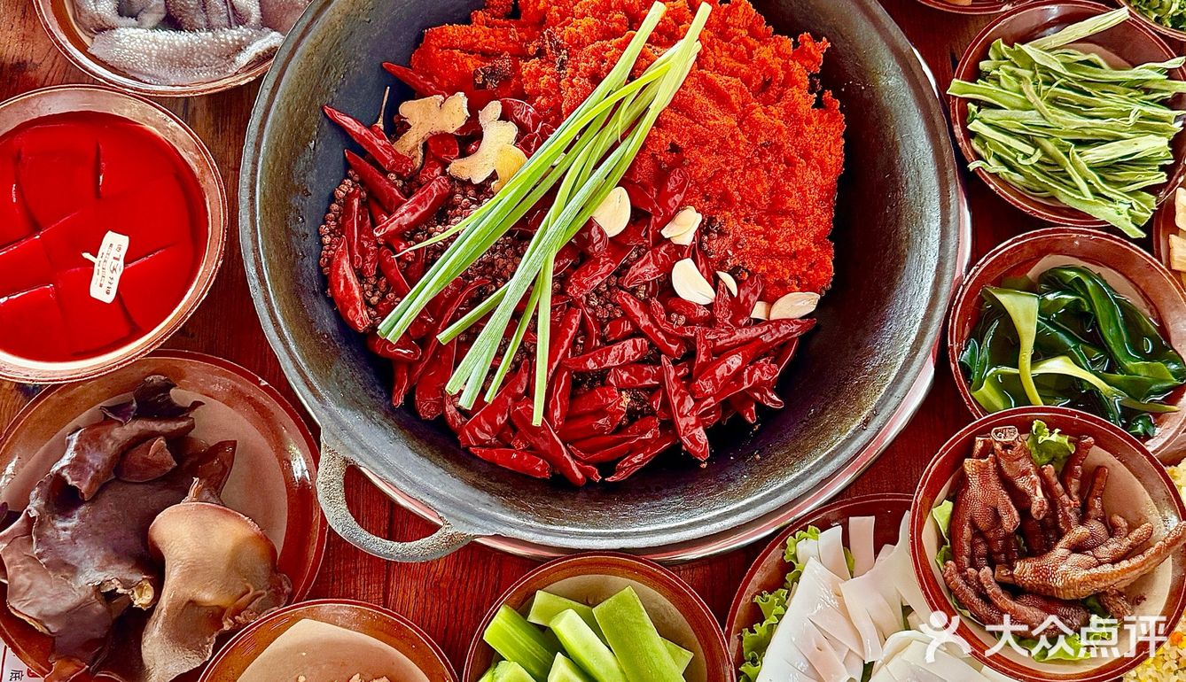 爱吃辣火锅的朋友们听我把话说完……