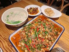 -兔槽江湖菜·重庆璧山兔(水围店)