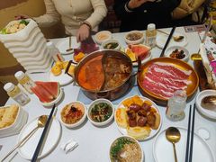 -小茉庐和牛自助火锅(龙湖万达店)