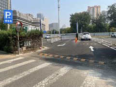 -左外关厢东里-停车场