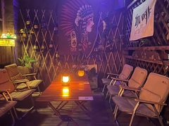 -城墙外BAR