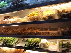 自助取餐区-万记麻辣烫国展总店