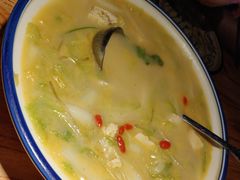 骨汤白菜炖豆腐-小放牛炒菜馆(三丰店)