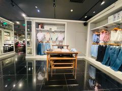 -Abercrombie&Fitch(德基广场店)