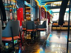 -屋有岛沉浸游戏旗舰店(中山公园店)