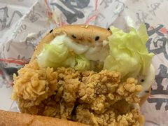 -华莱士 炸鸡汉堡(卜蜂店)