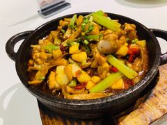 香辣口味牛蛙-瓷忆·瓷文化餐厅(上海店)