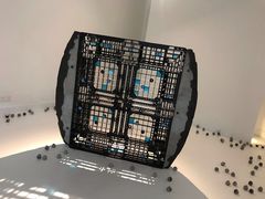 -胶囊画廊
