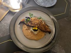 克里昂比目鱼佐甜辣奶油汁-Hi City·城市之巅