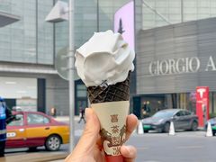 -喜茶(北京华贸购物中心店)