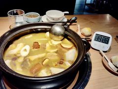 -一朵菌·野生菌探索家火锅(南亚店)