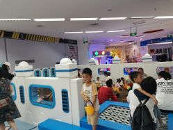 -孩子王童乐园(西安盛龙店)