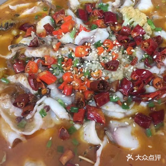 发鸡饭酸菜鱼(东湖店)