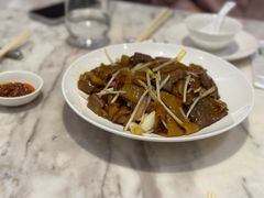干炒牛河-香港百合居(LCM置汇旭辉广场店)