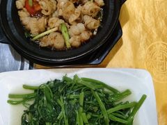 -东方之猪四更烤乳猪(金垦总店)