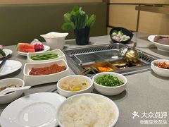 -海底捞火锅(旭辉MALL店)