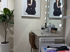 -方快PLUS照相馆(大上海时代广场店)