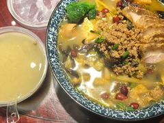 -粉家柳州螺蛳粉(杨宅路店)
