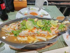 -两兄弟Song Pee Nong(2号店)