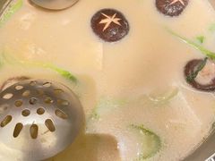 -捞王锅物料理(上海世茂广场店)