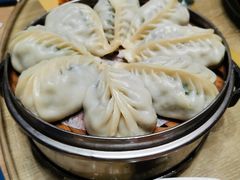 海菜包子-小船渔村•大连菜•大连焖鱼(黄河路店)