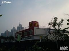 -麦当劳(健德桥得来速店)