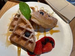 -Common Table · Brunch & Coffee