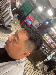 -海文先生国潮烫染男士理发馆