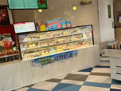 -85度C(生甜甜圈研究工坊·上海平凉店)