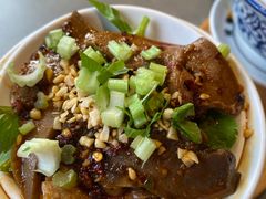 -吃城都·鱼蛙火锅(西玉龙街店)
