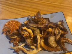 -勺子米线·云南传统小吃市集(四方街店)