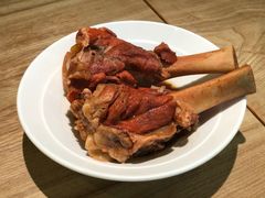 金牌酱棒骨-上关雪東北菜(中房金谊店)