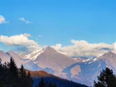 -硗碛藏寨·神木垒景区