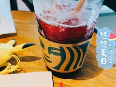 冰摇红莓黑加仑-星巴克(德阳洋洋百货店)