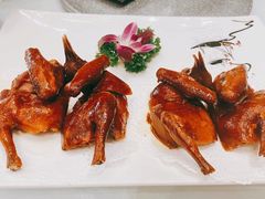 金牌乳鸽-麒茗餐厅·粤菜·宴会厅·海鲜(锦绣路店)