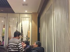 等位区-龙汇酒家(沪闵路店)