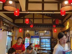 -富正毅三下锅·湘西韵味(天门山索道店)
