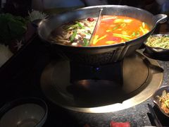-湊湊火锅·茶憩(新中关购物中心店)
