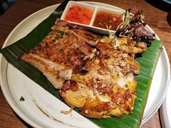 碳烧猪颈肉拼辣鸡-星叶·东南亚料理(宁波万象汇店)