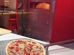 -城市大道红炉披萨烘焙坊