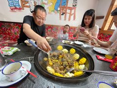 -缘福乡村铁锅炖民宿(八达岭店)