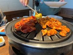 -明洞阿姨·韩式酱蟹烤肉·创意料理(三元桥店)