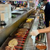 大连坠有特色的海鲜烧烤~有趣又好吃！！